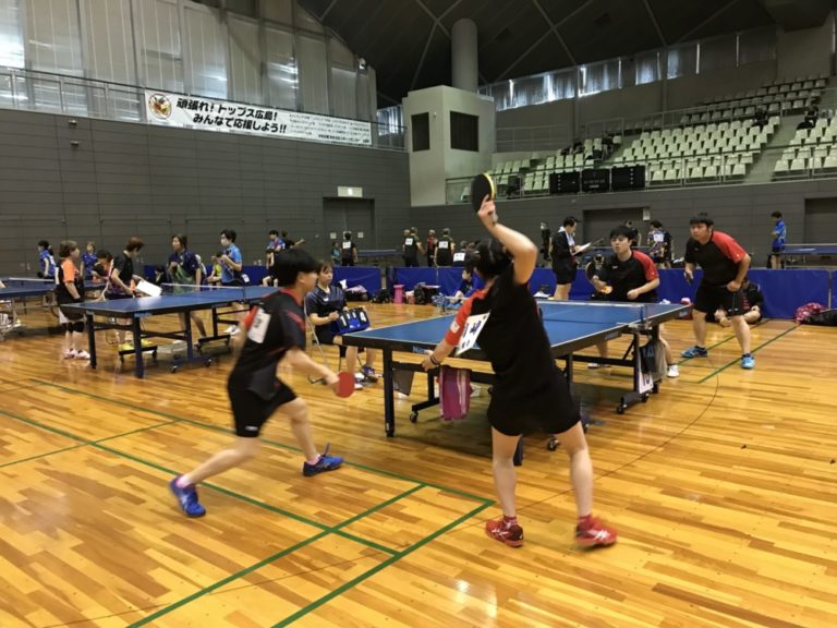 広島で「平和が好き!」卓球大会